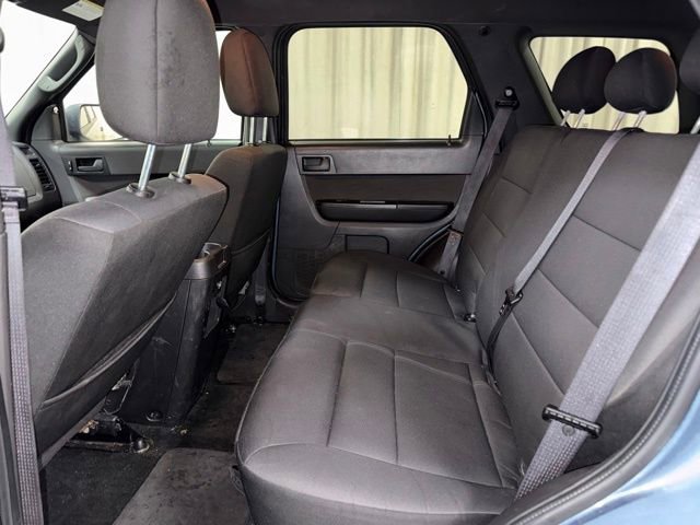 Used 2011 Ford Escape XLT w/ Class II Trailer Tow Pkg AWD/4WD image 17