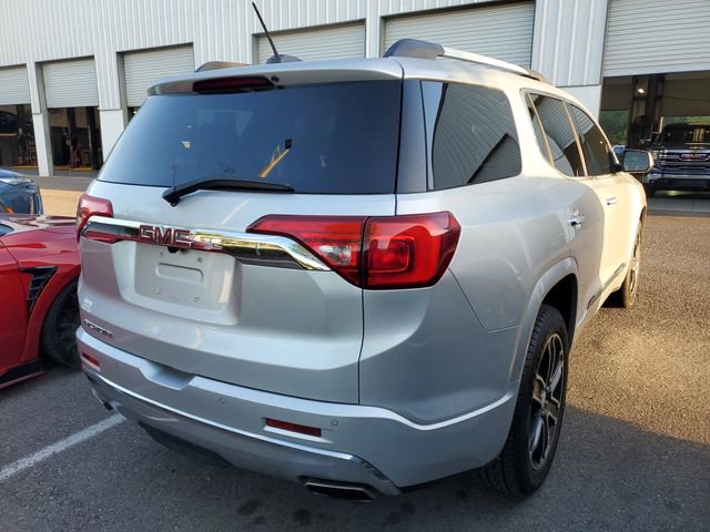 Used 2017 GMC Acadia Denali w/ Technology Package image 4