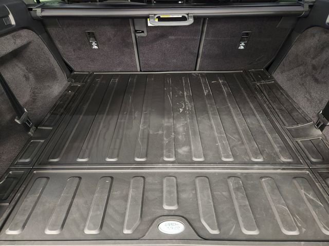 New 2026 Land Rover Discovery S AWD/4WD image 33