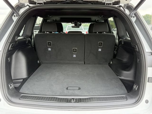 Certified 2025 Jeep Grand Cherokee Laredo X w/ Luxury Tech Group I AWD/4WD image 27