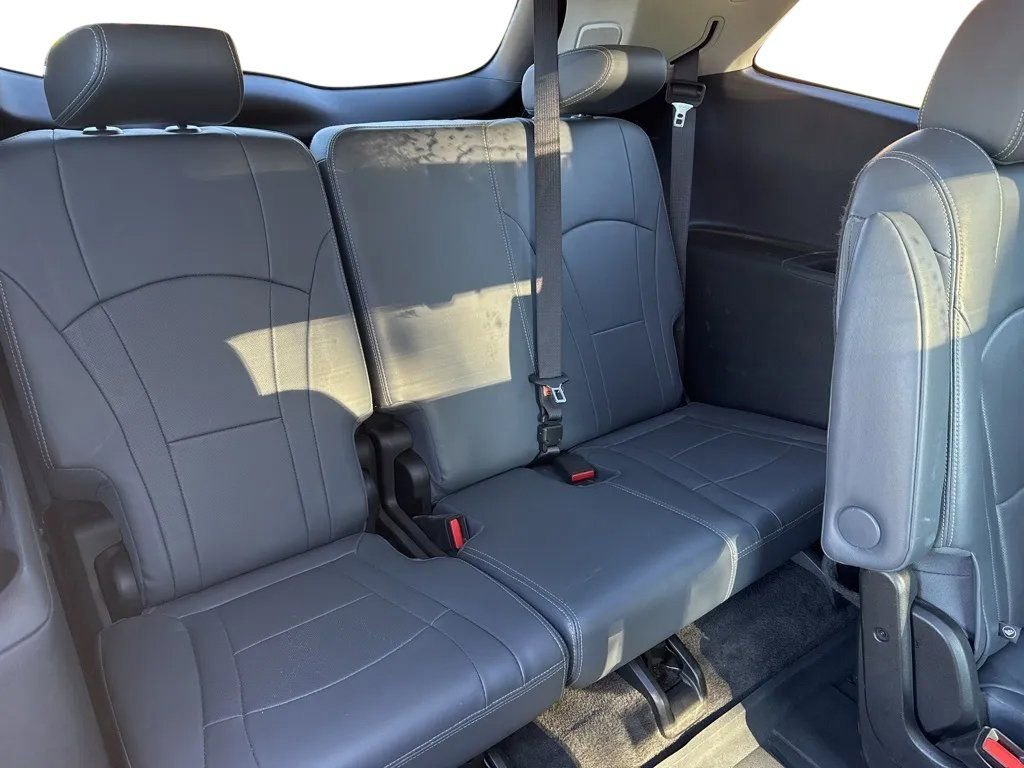 Used 2019 Buick Enclave Premium w/ Experience Buick Package AWD/4WD image 31
