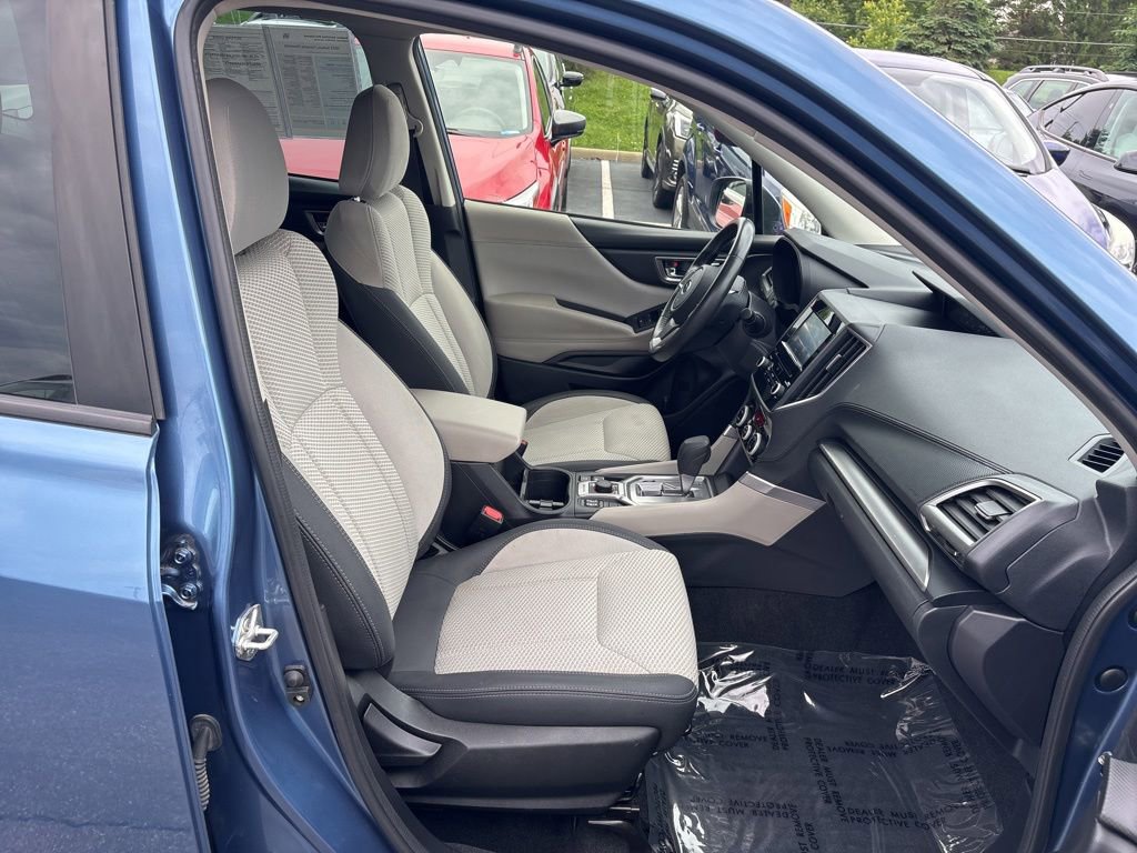 Certified 2023 Subaru Forester Premium AWD/4WD image 10