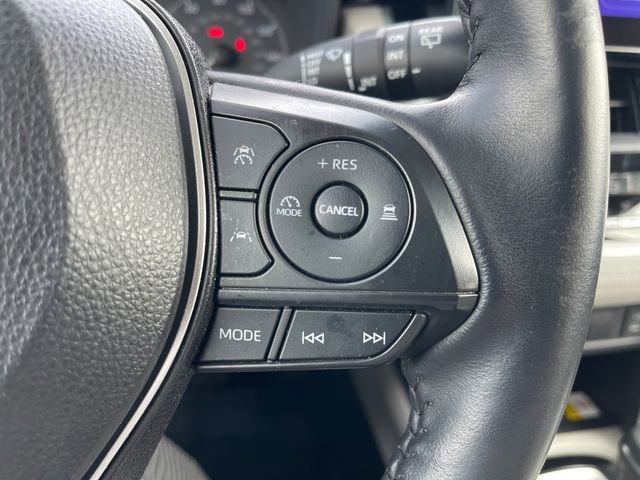 Certified 2023 Toyota Corolla Cross LE AWD/4WD image 24