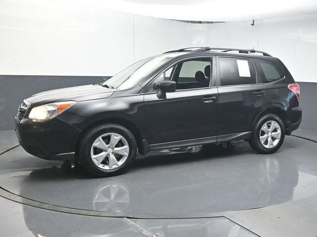 Used 2015 Subaru Forester 2.5i Premium w/ All-Weather Package AWD/4WD image 4