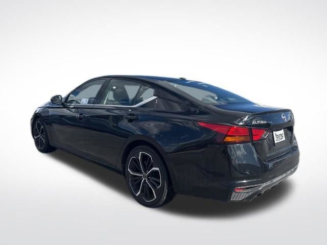 Used 2023 Nissan Altima 2.5 SR image 5