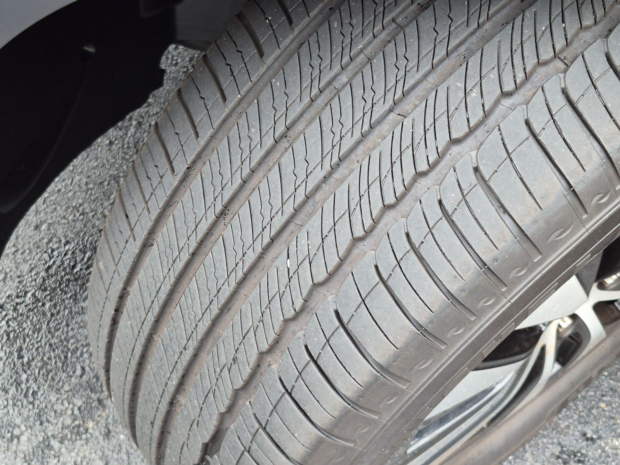 Certified 2025 Mercedes-Benz GLE 350 4MATIC image 12