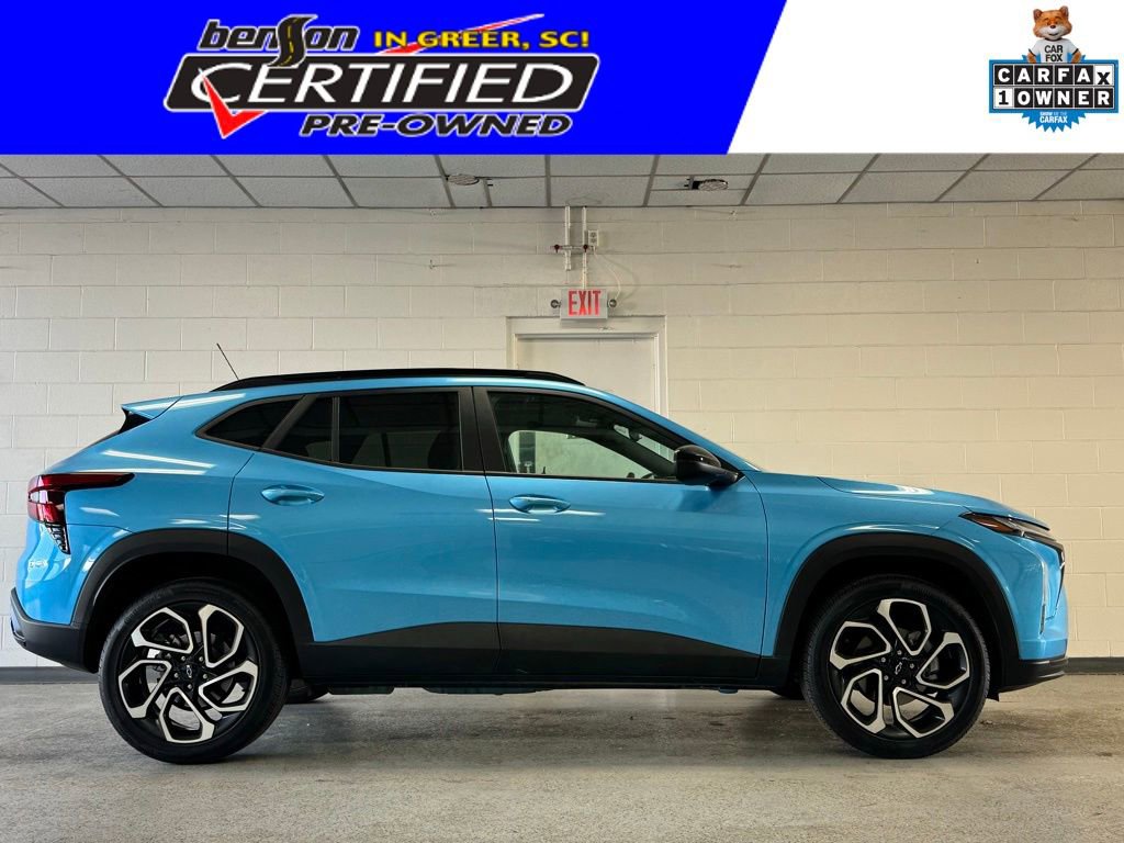 Used 2025 Chevrolet Trax RS w/ Sunroof Package