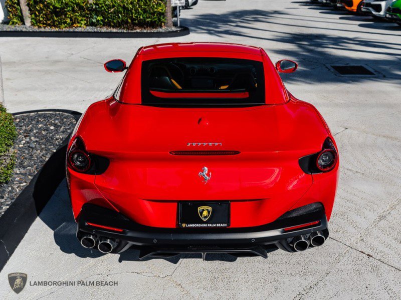Used 2019 Ferrari Portofino image 6