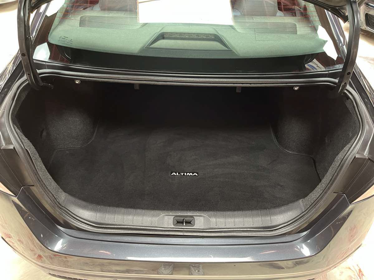 Used 2022 Nissan Altima 2.5 SV FWD image 27