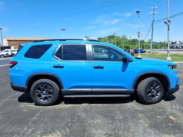 Used 2024 Honda Pilot TrailSport image 8