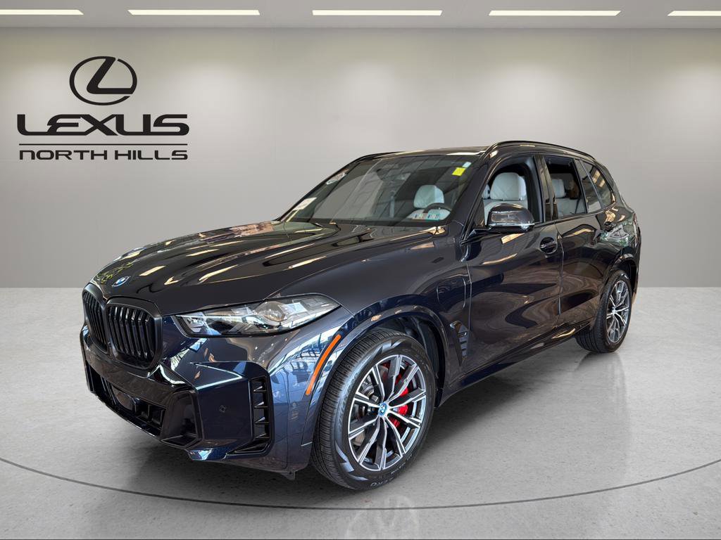 Used 2024 BMW X5 xDrive50e w/ Executive Package AWD/4WD image 1