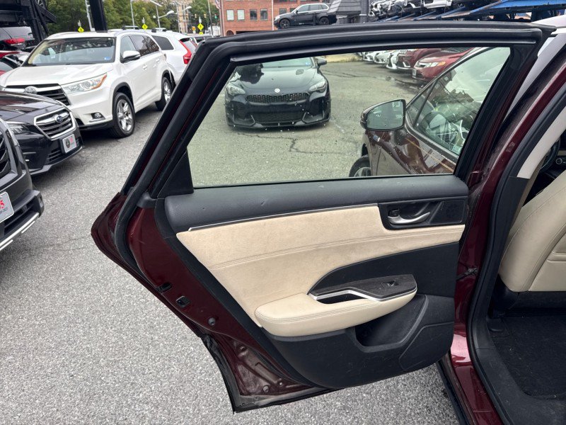 Used 2018 Honda Clarity Touring image 13