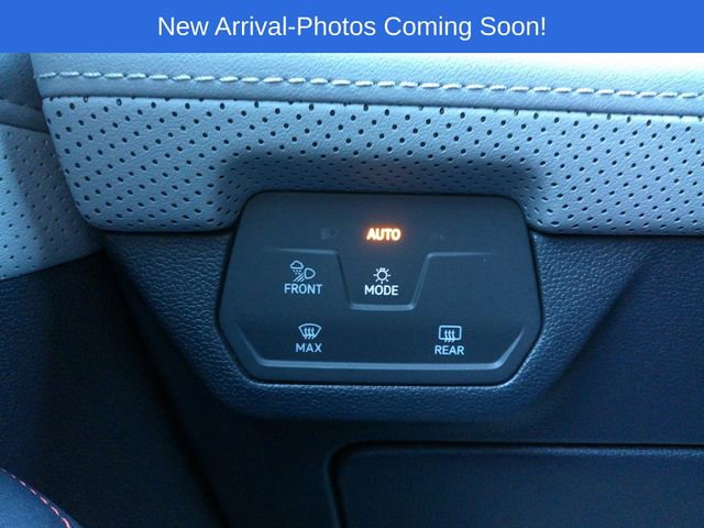 Used 2024 Volkswagen Atlas Peak Edition SEL AWD/4WD image 21