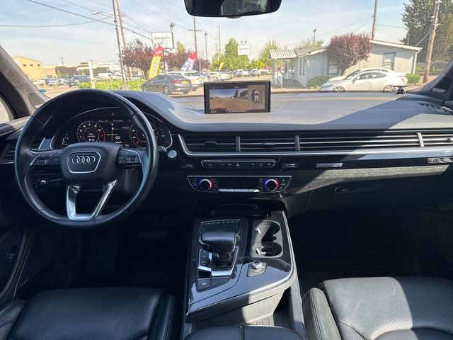 Used 2017 Audi Q7 3.0T Prestige w/ Prestige Package AWD/4WD image 13
