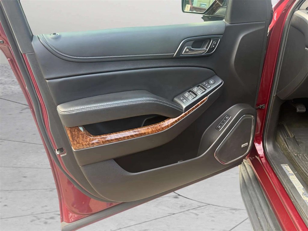 Used 2016 Chevrolet Tahoe LTZ AWD/4WD image 24