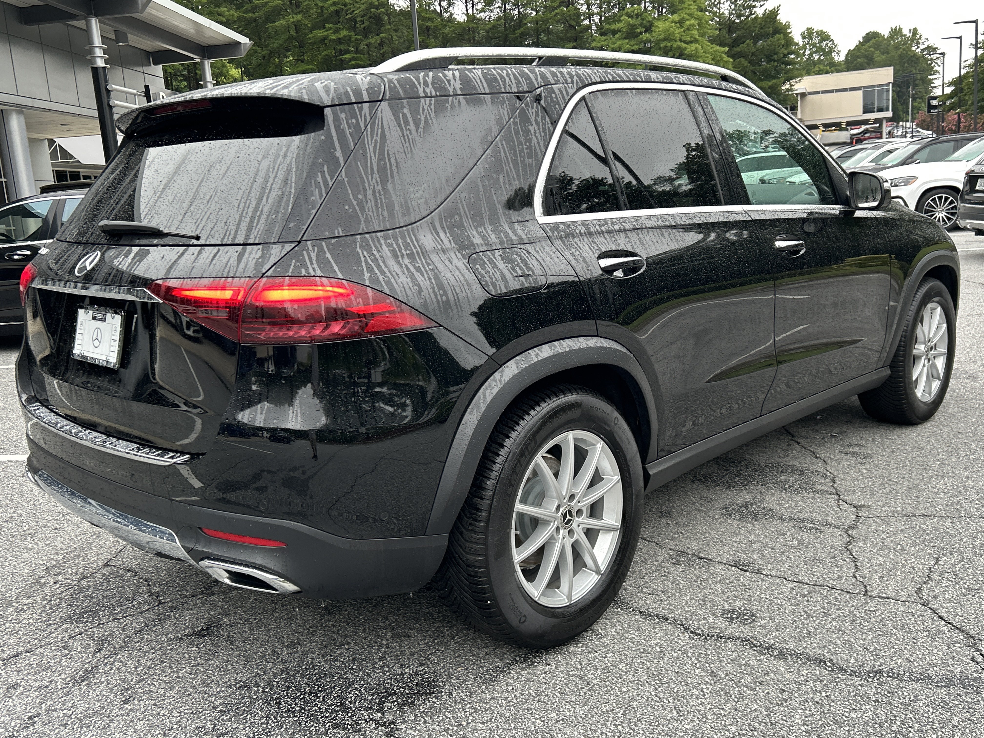 Certified 2025 Mercedes-Benz GLE 350 4MATIC image 6