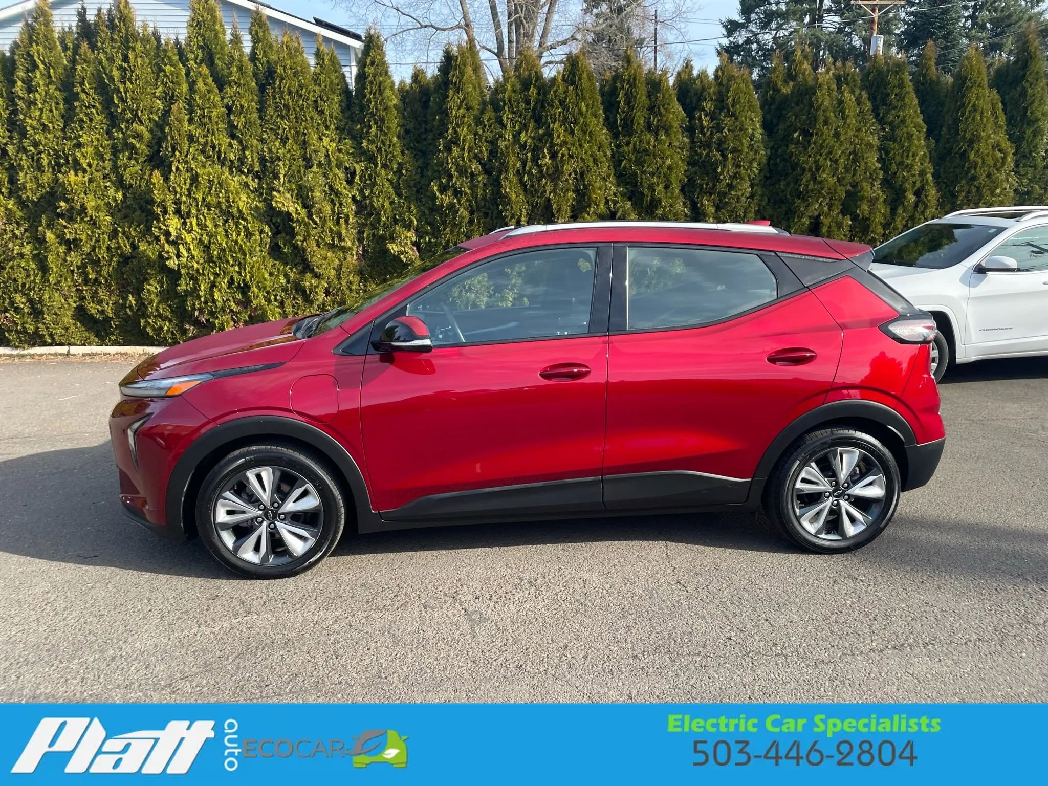 Used 2022 Chevrolet Bolt EUV LT w/ Convenience Package image 5