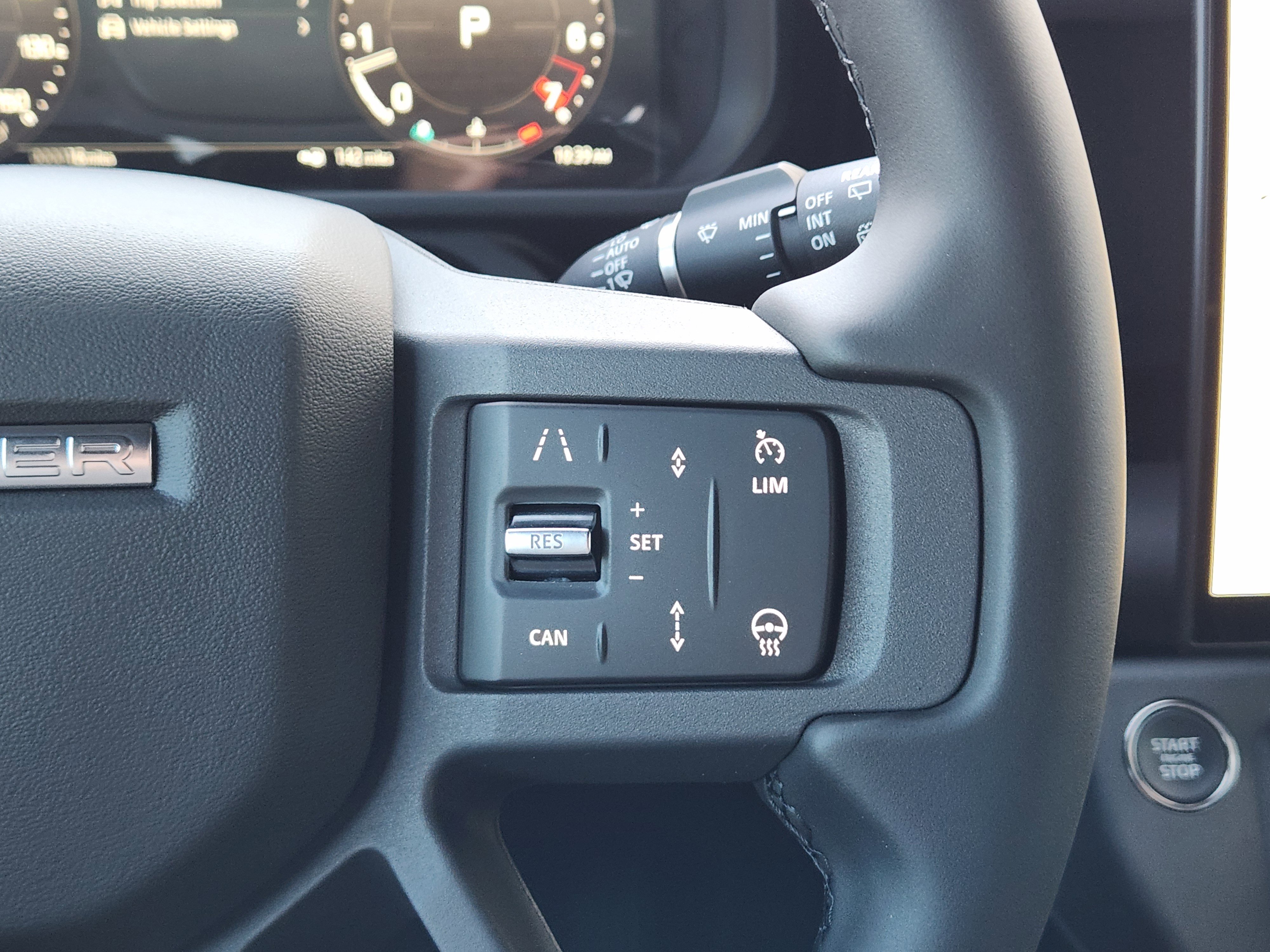New 2026 Land Rover Defender 110 S image 28