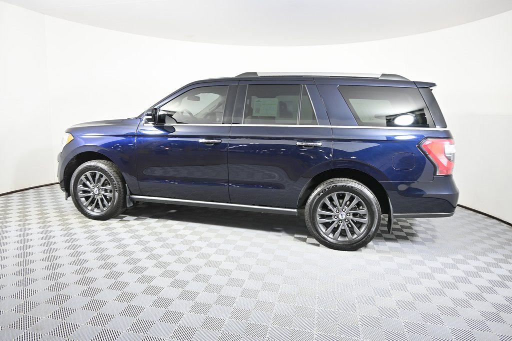 Used 2021 Ford Expedition Limited image 3