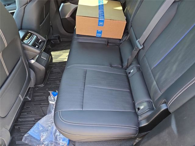 Used 2025 Cadillac Lyriq Luxury w/ LPO, Floor Liner Package AWD/4WD image 17