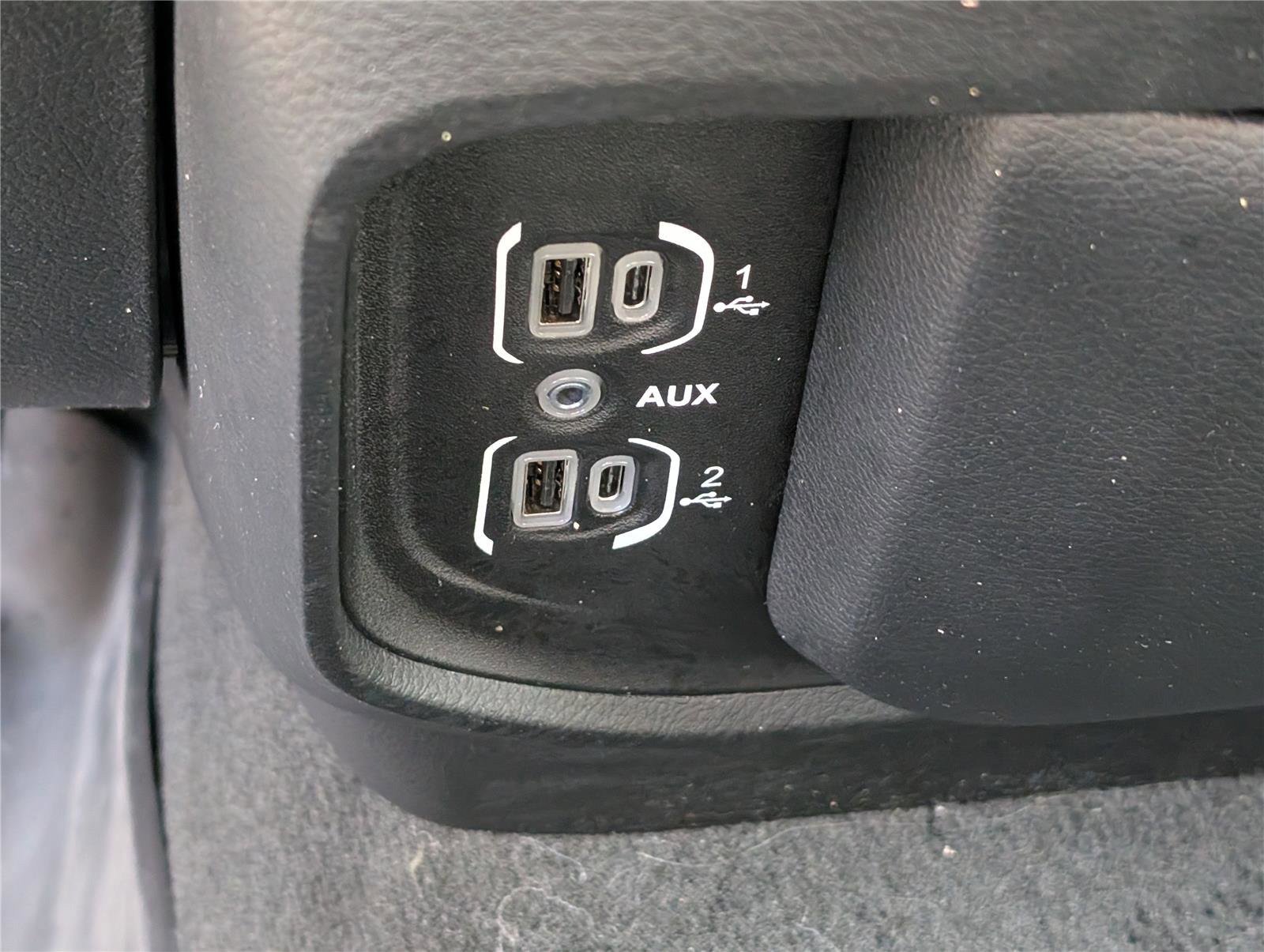 Used 2022 RAM 1500 Big Horn AWD/4WD image 24