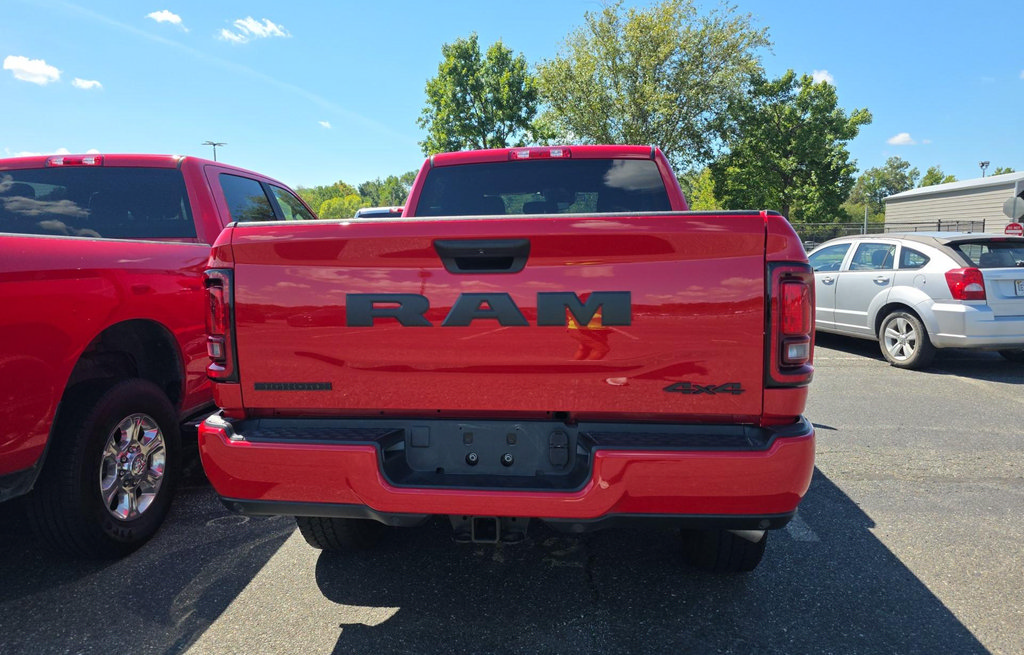Used 2026 RAM 2500 Big Horn AWD/4WD image 2