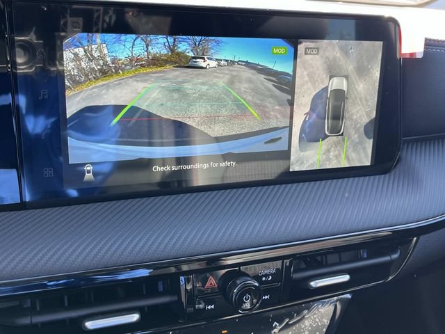 New 2026 Nissan Kicks SR FWD image 32