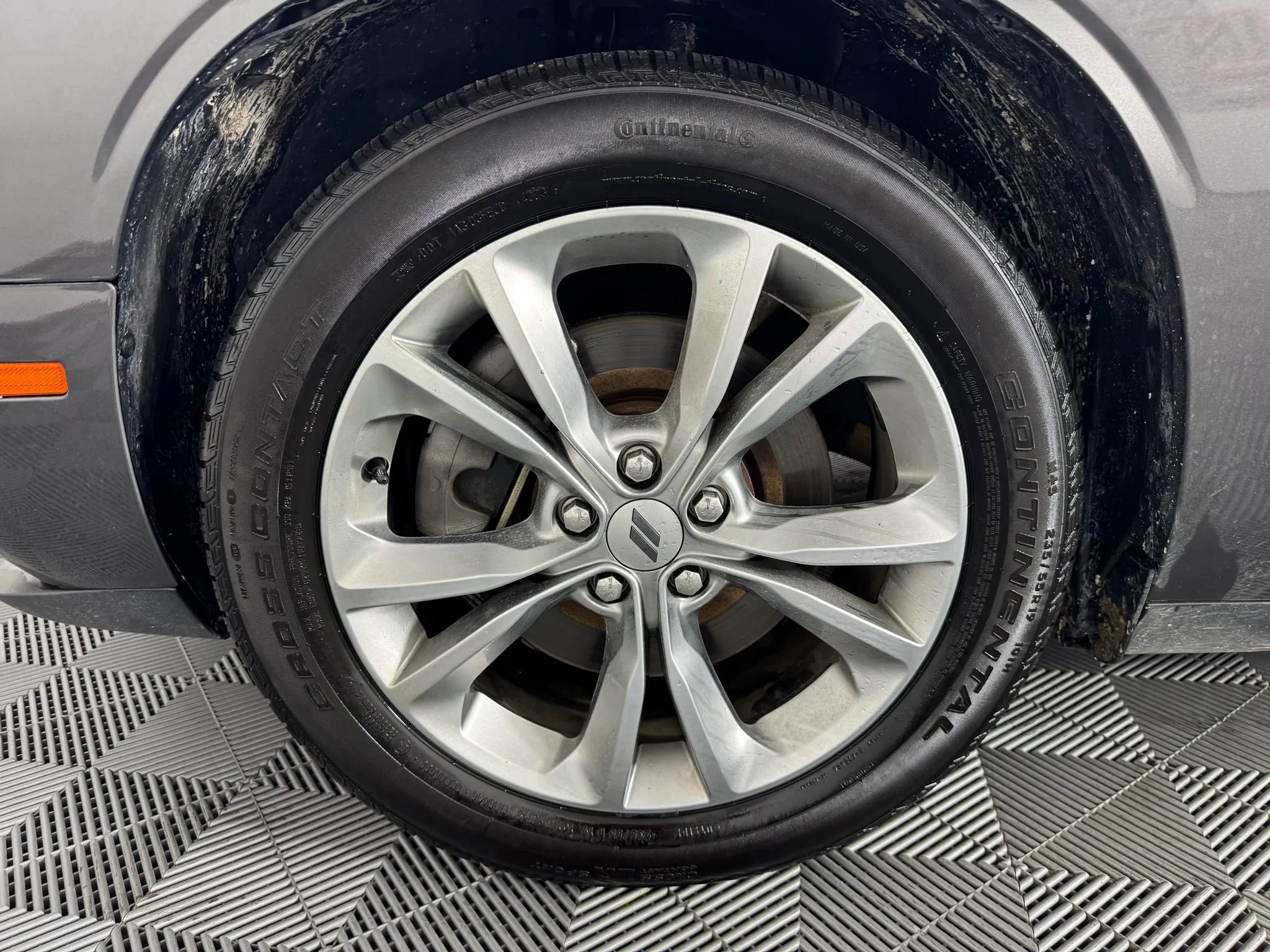 Used 2021 Dodge Challenger SXT image 40