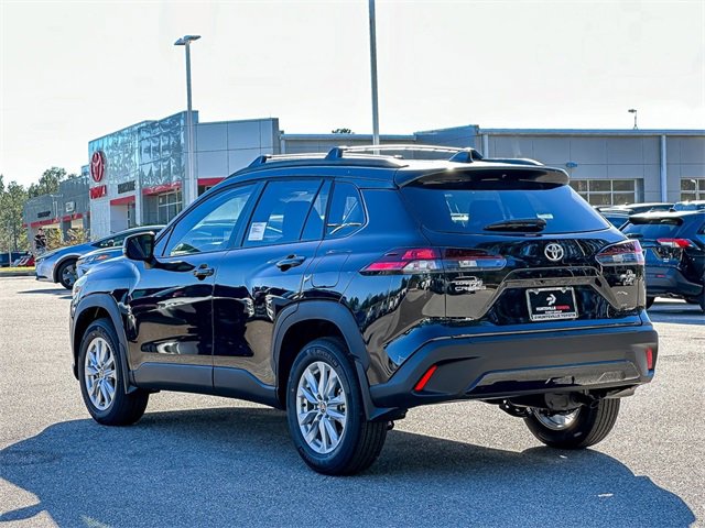 New 2026 Toyota Corolla Cross LE image 6