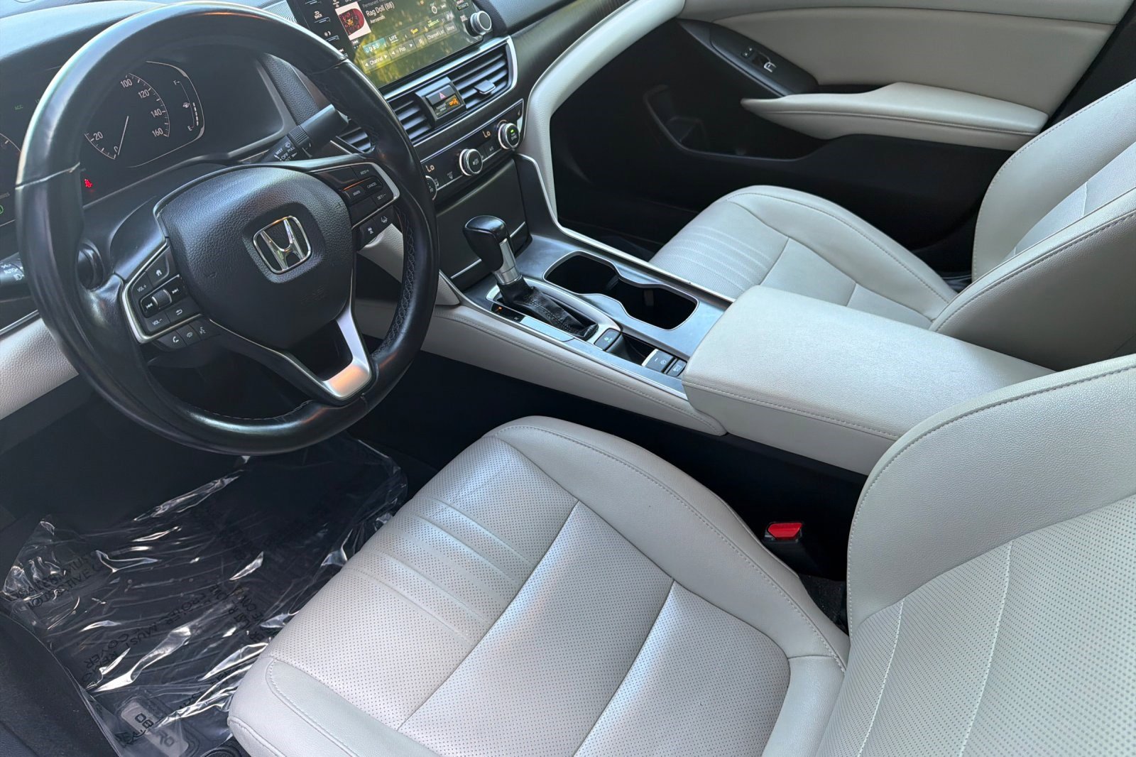 Used 2020 Honda Accord EX-L image 11