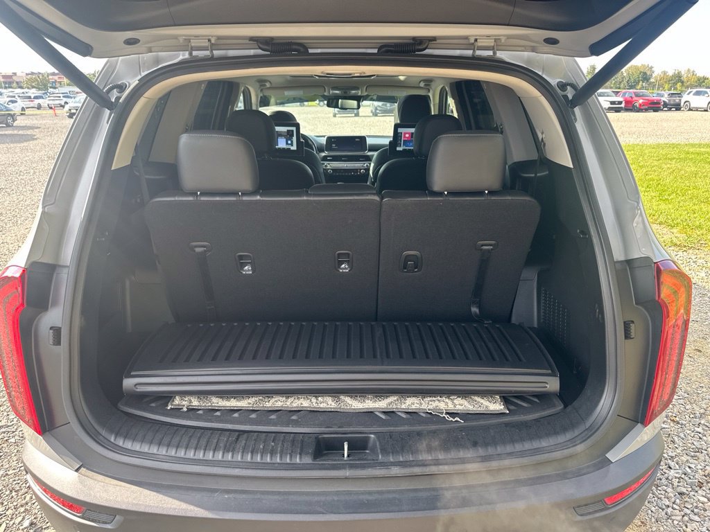 Used 2021 Kia Telluride EX w/ EX Premium Package AWD/4WD image 12