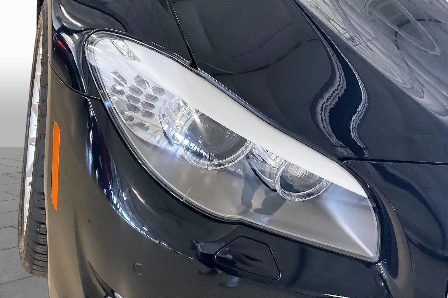 Used 2012 BMW 535i xDrive Sedan AWD/4WD image 24