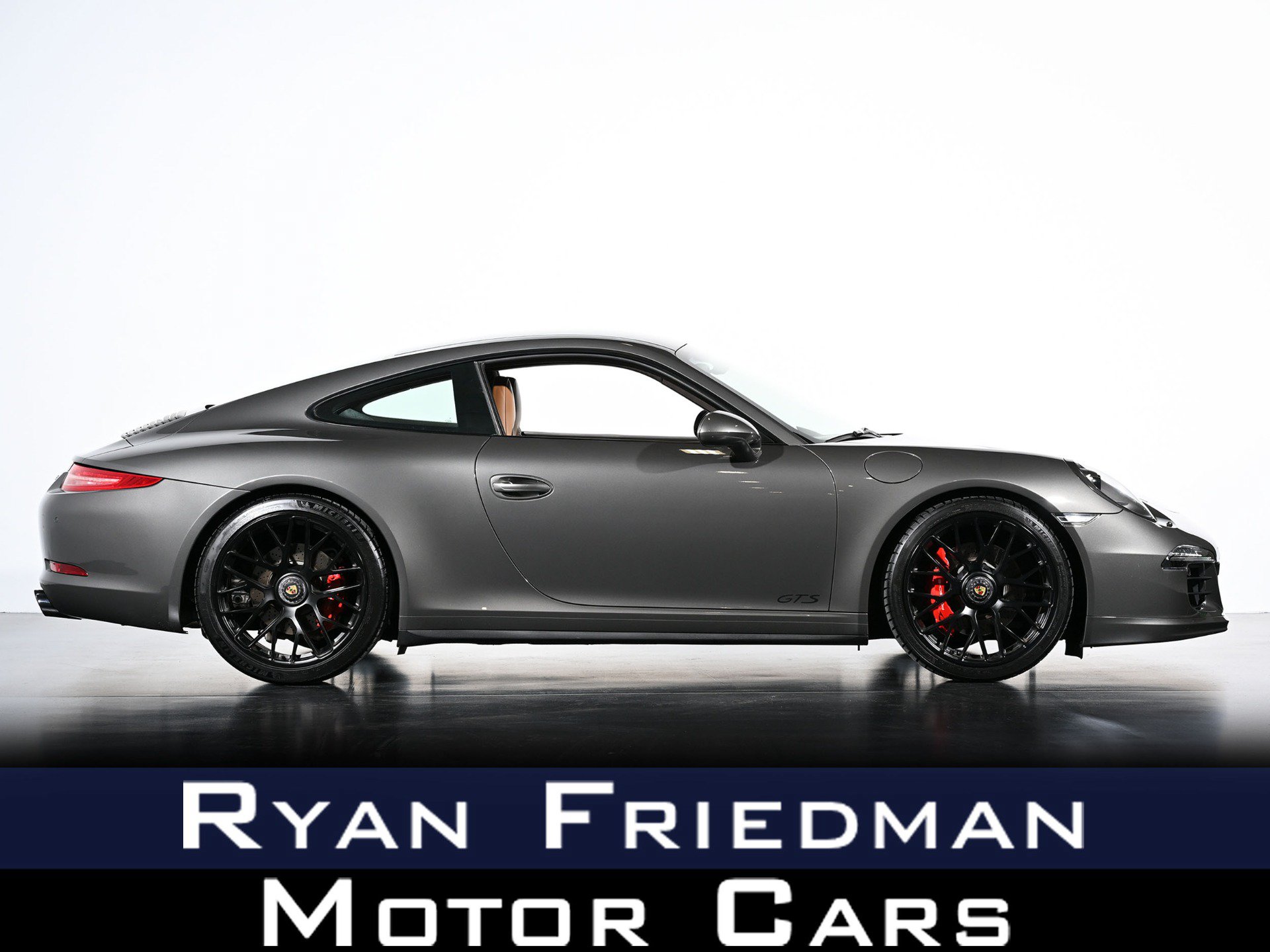 Used 2015 Porsche 911 Carrera 4 GTS AWD/4WD image 1