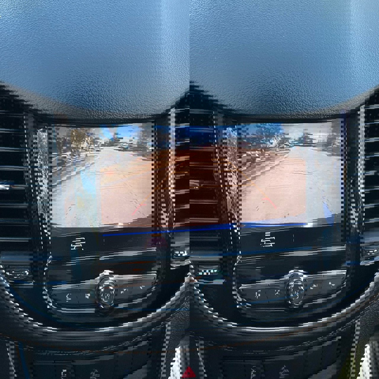 Used 2021 Chevrolet Trax LS w/ Tint and Cruise Package image 17