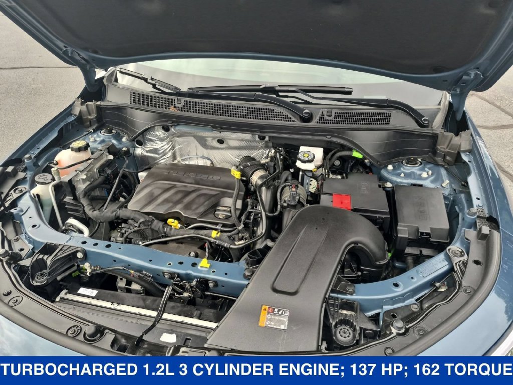 Used 2025 Buick Envista Sport Touring w/ Convenience I Package FWD image 32