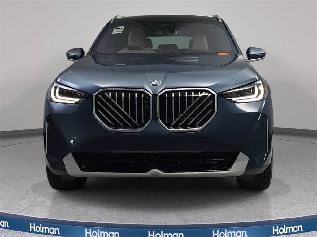New 2026 BMW X3 xDrive30 w/ Premium Package image 2