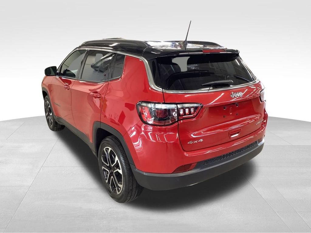 Used 2023 Jeep Compass Limited AWD/4WD image 8