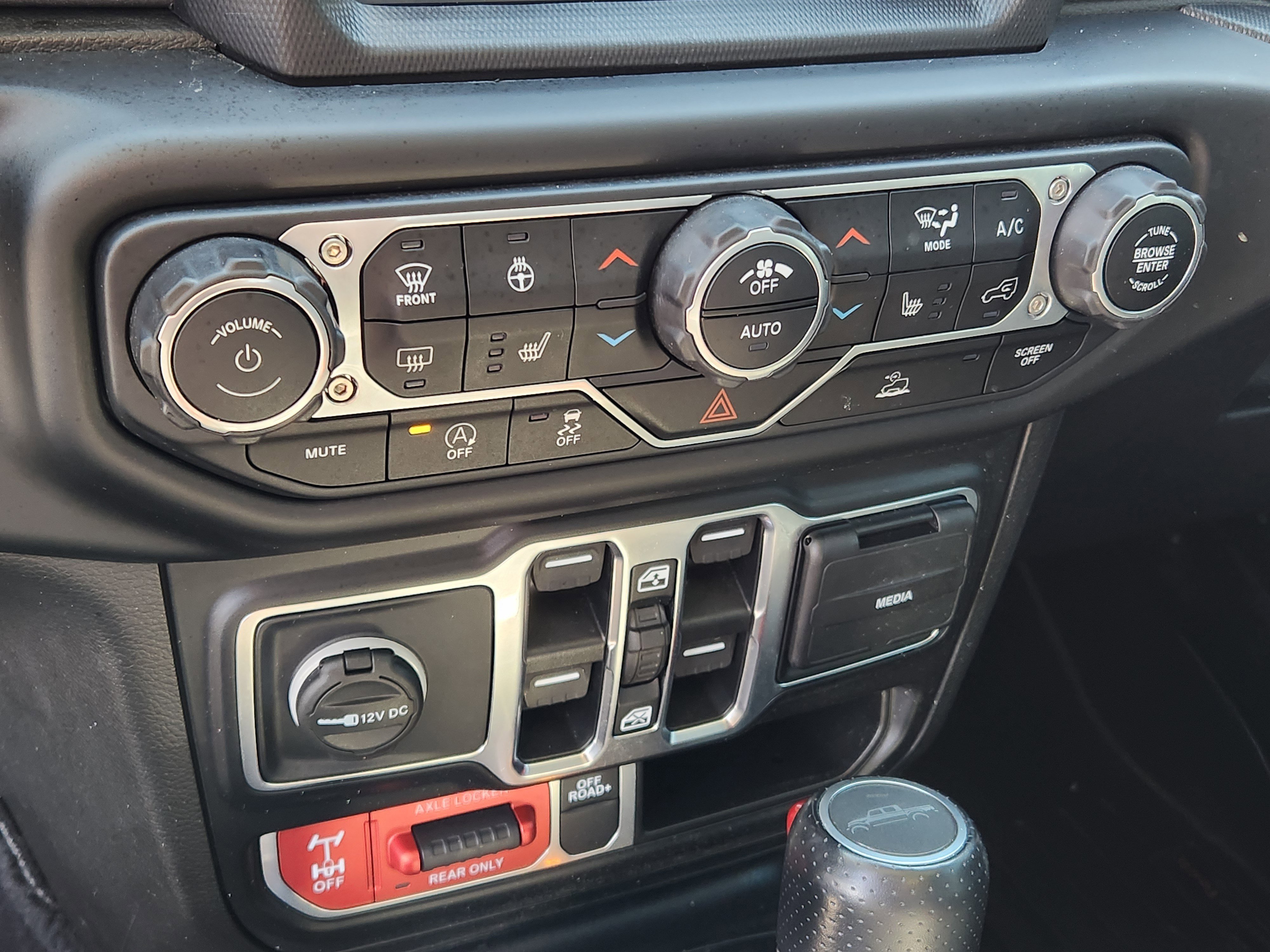 Used 2021 Jeep Gladiator Mojave AWD/4WD image 20