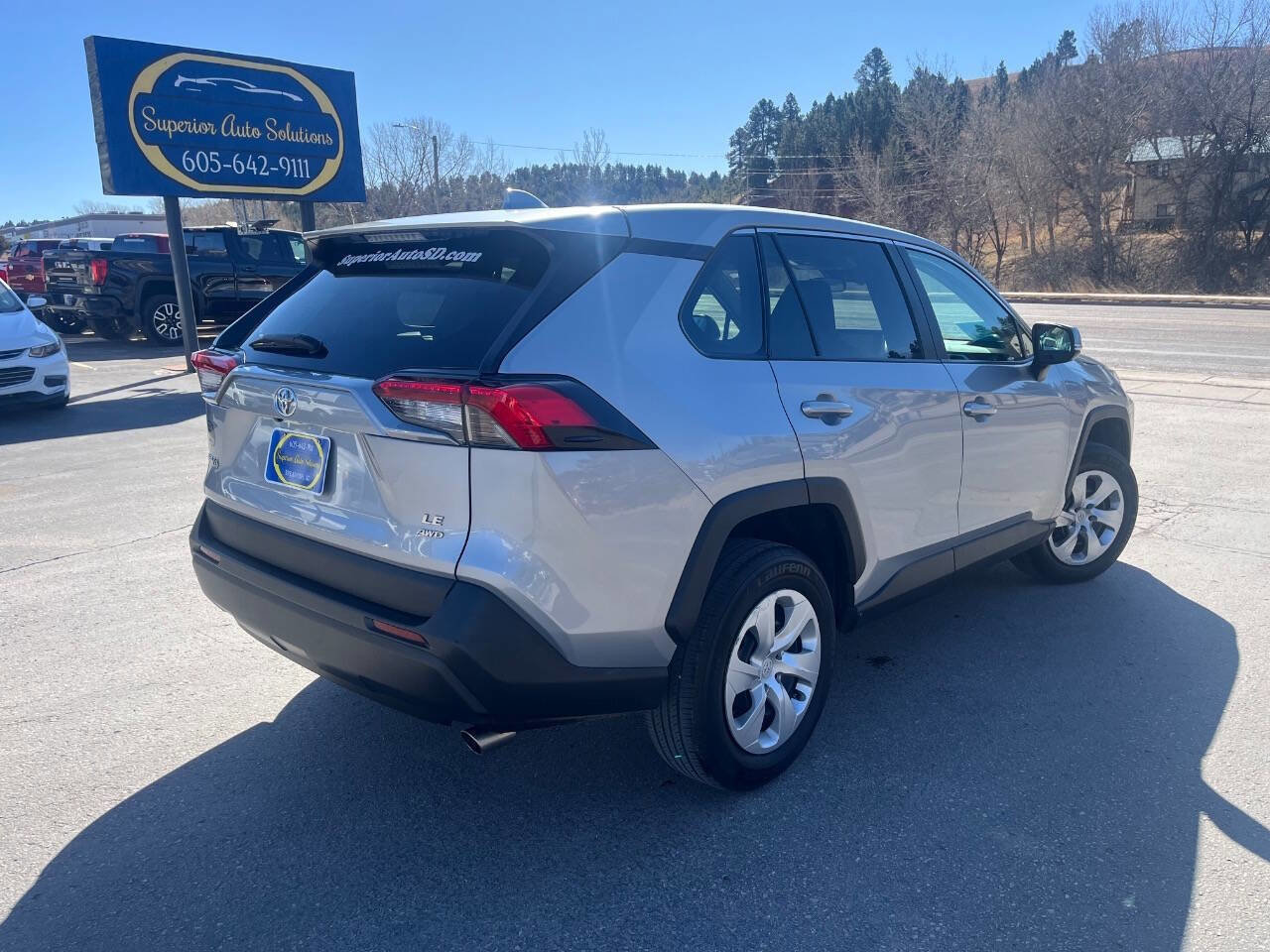 Used 2023 Toyota RAV4 LE image 6