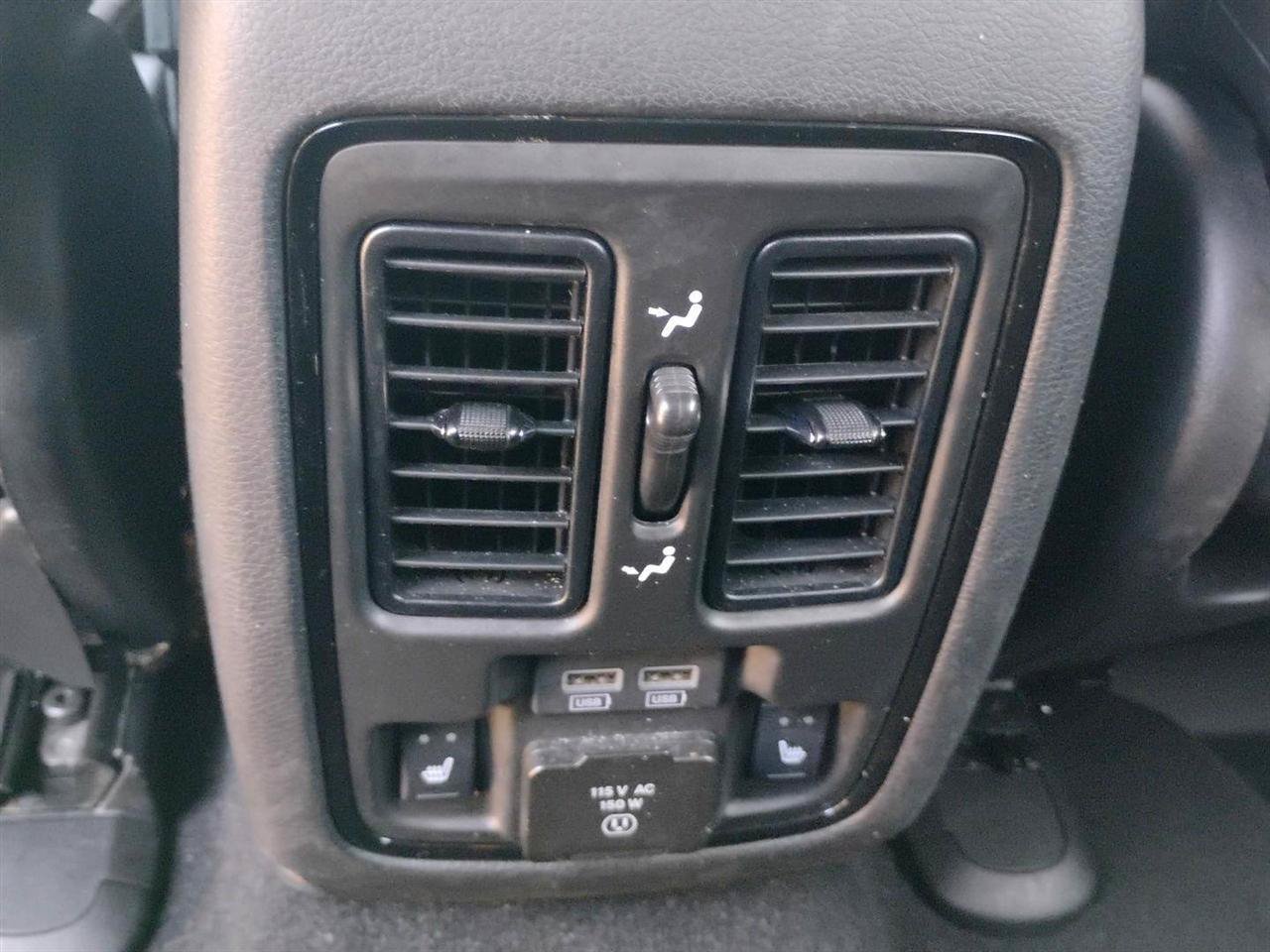 Used 2025 Dodge Durango GT AWD/4WD image 15