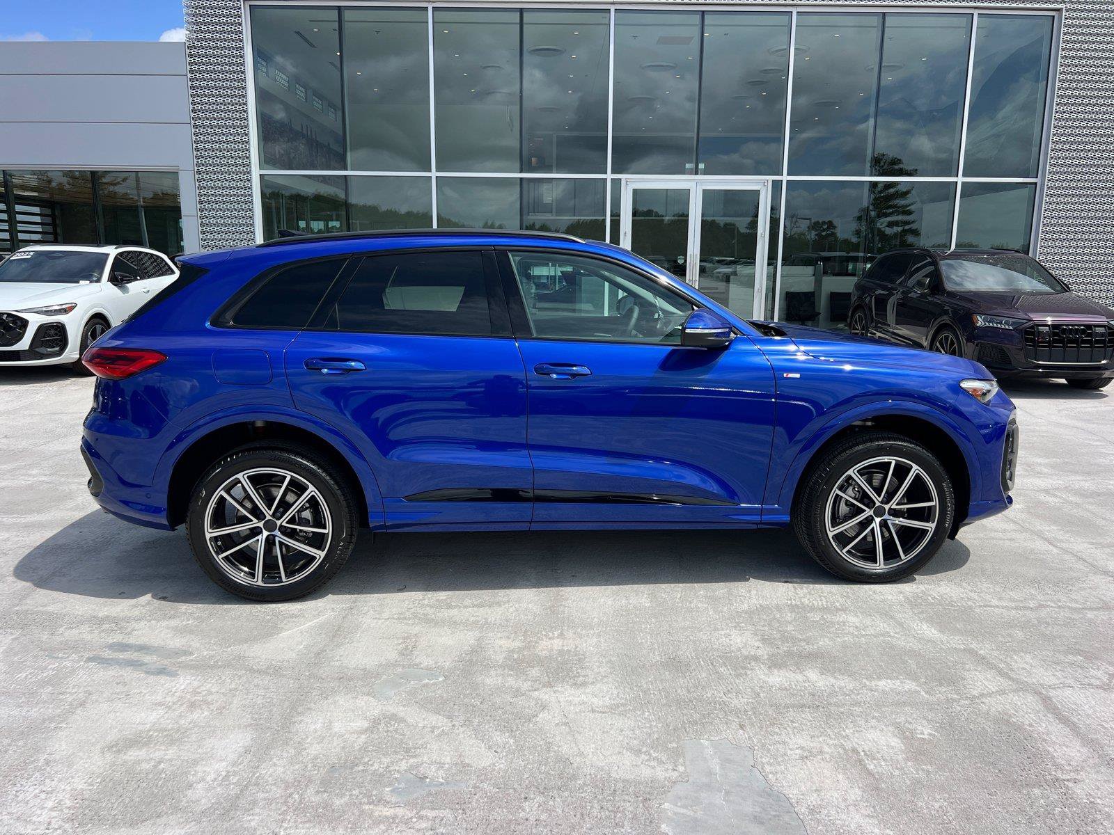 New 2026 Audi Q5 Premium Plus AWD/4WD image 4