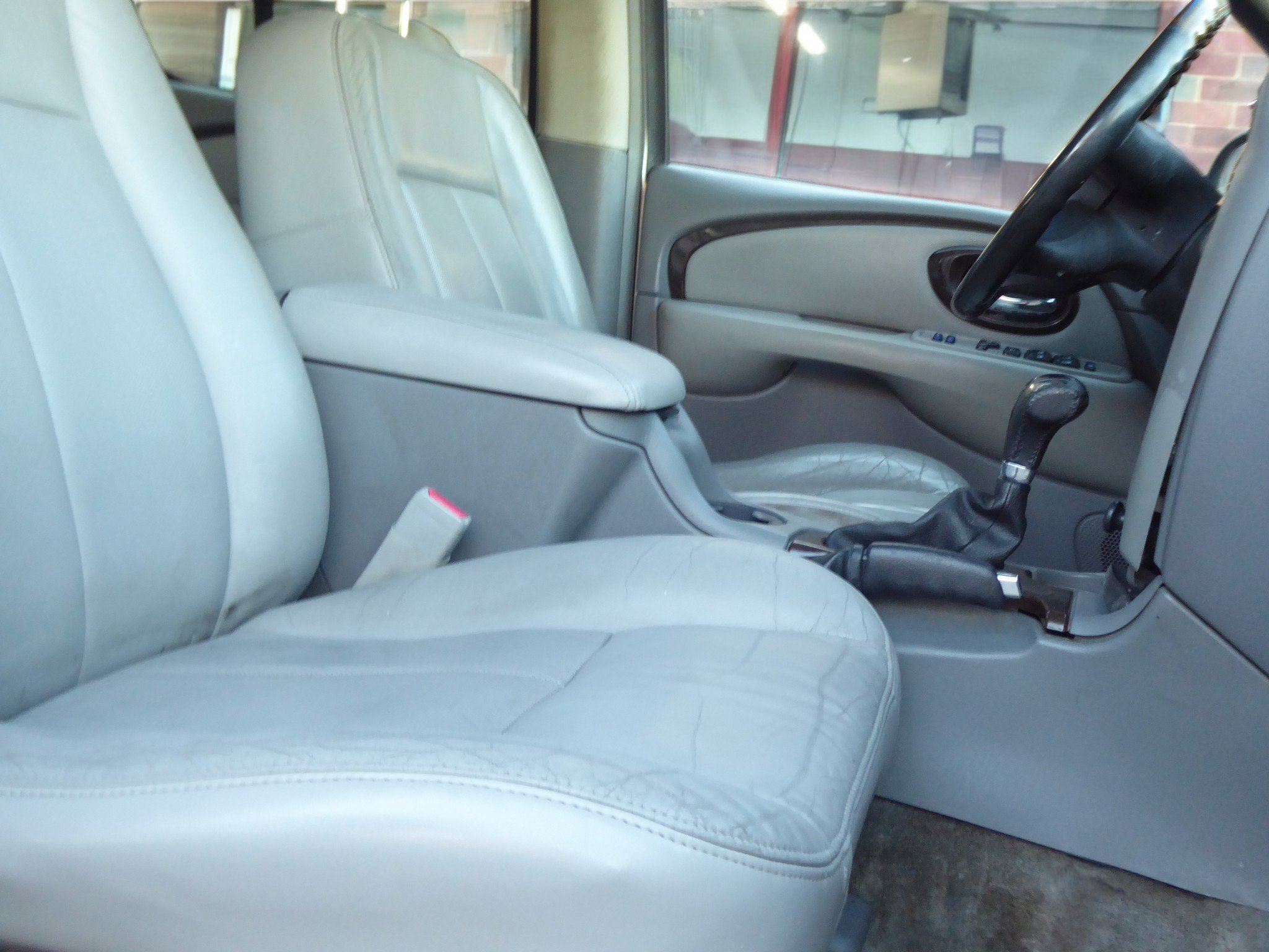 Used 2005 Buick Rainier CXL w/ Luxury Package image 13