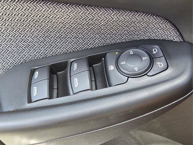 Certified 2021 Chevrolet TrailBlazer LT w/ Convenience Package FWD image 22