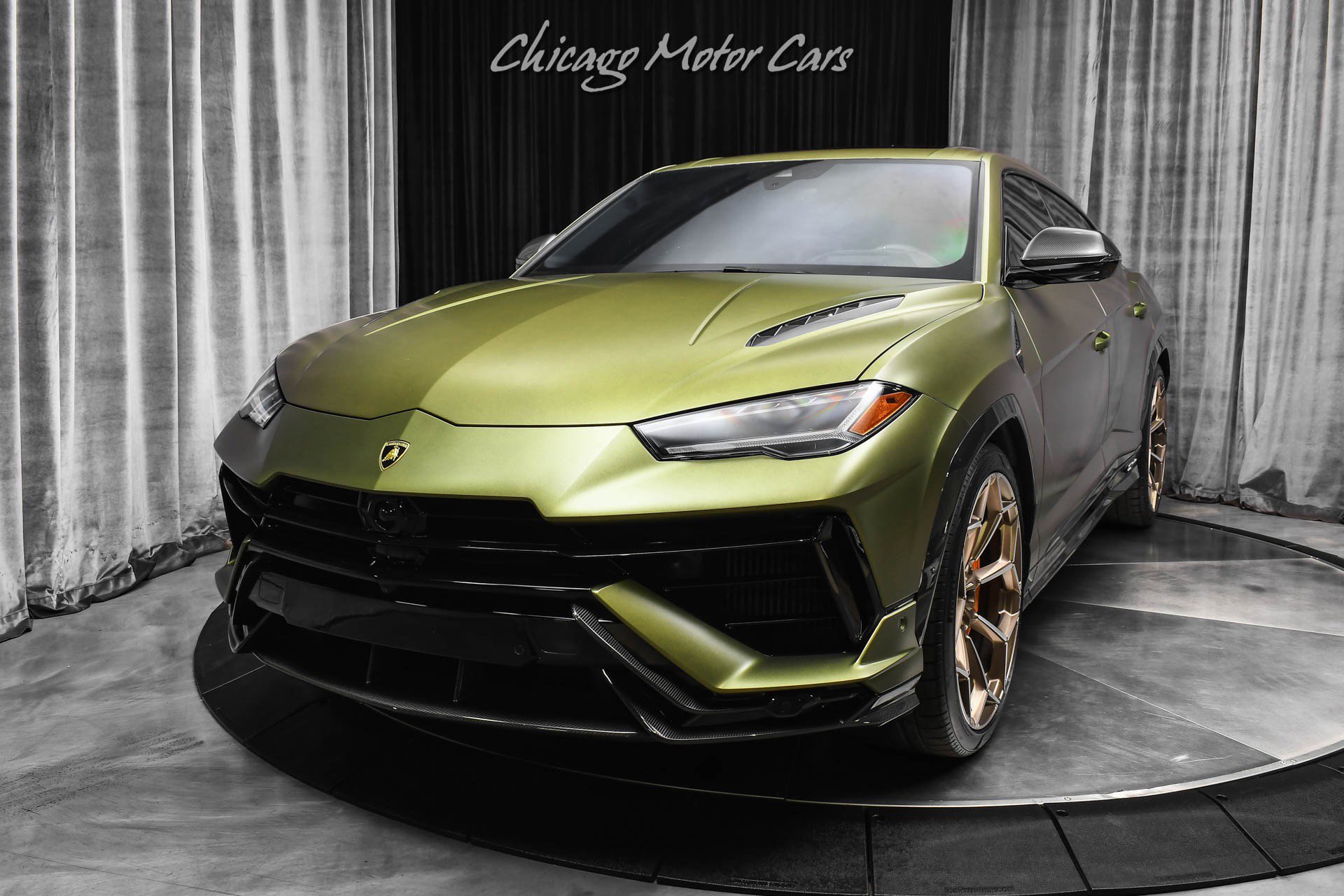 Used 2024 Lamborghini Urus Performante image 2