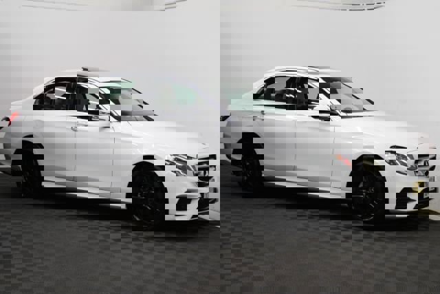 Used 2018 Mercedes-Benz E 300 4MATIC w/ Premium 1 Package