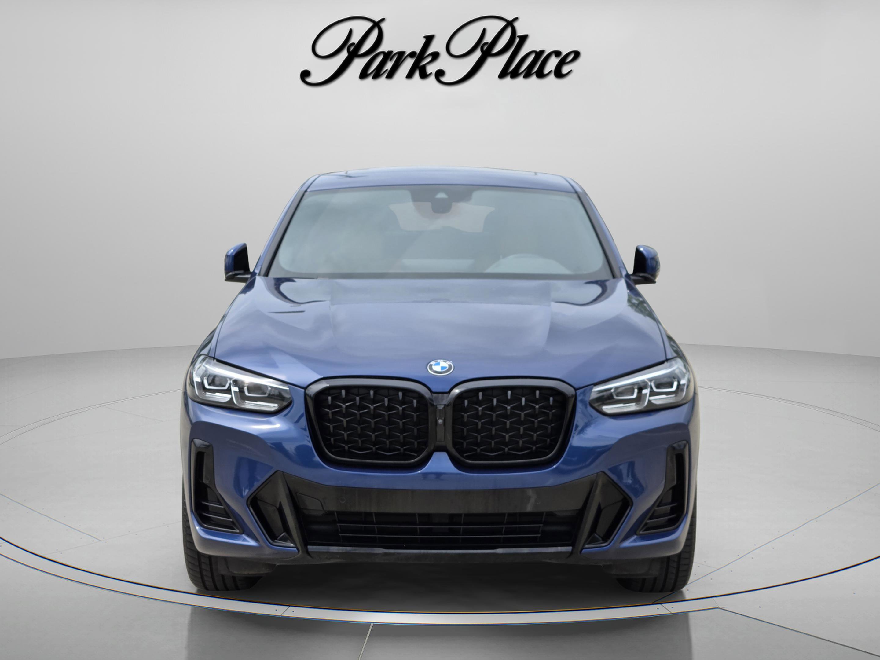 Used 2024 BMW X4 xDrive30i w/ M Sport Package AWD/4WD image 9