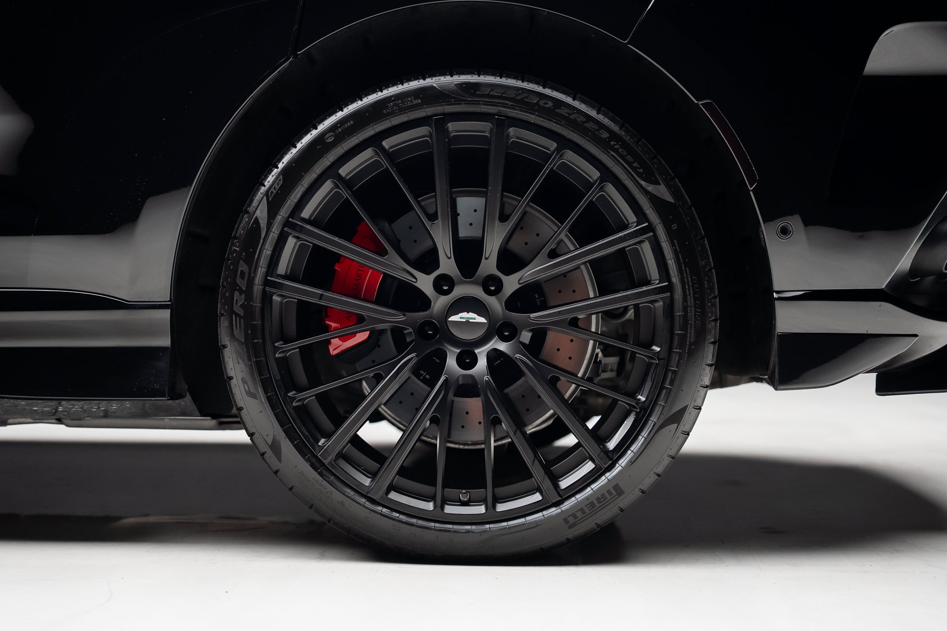 Used 2023 Aston Martin DBX 707 AWD/4WD image 20