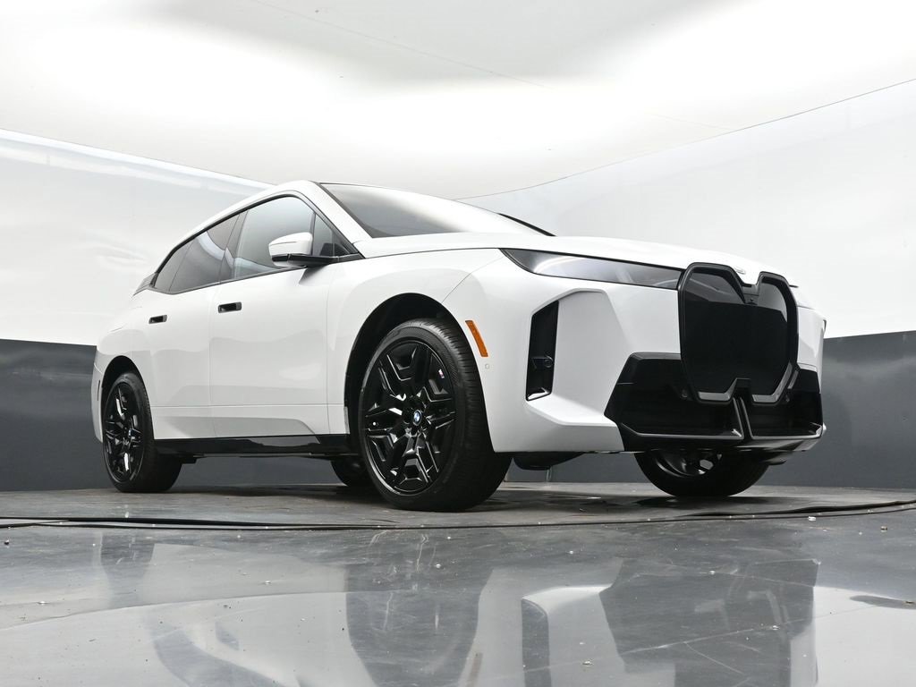 New 2026 BMW iX xDrive60 w/ M Sport Package image 45