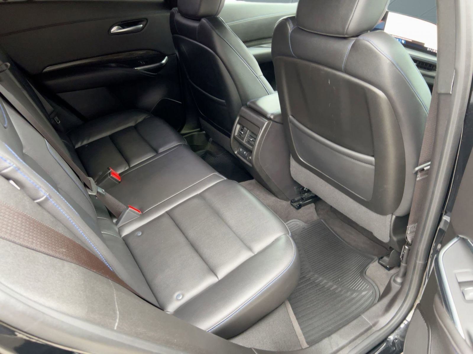 Used 2024 Cadillac XT4 Sport w/ Cold Weather Package image 29