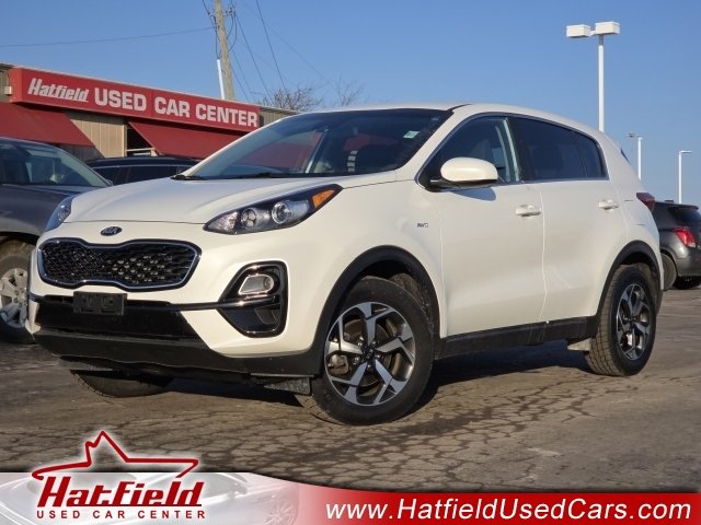 Used 2022 Kia Sportage LX image 1